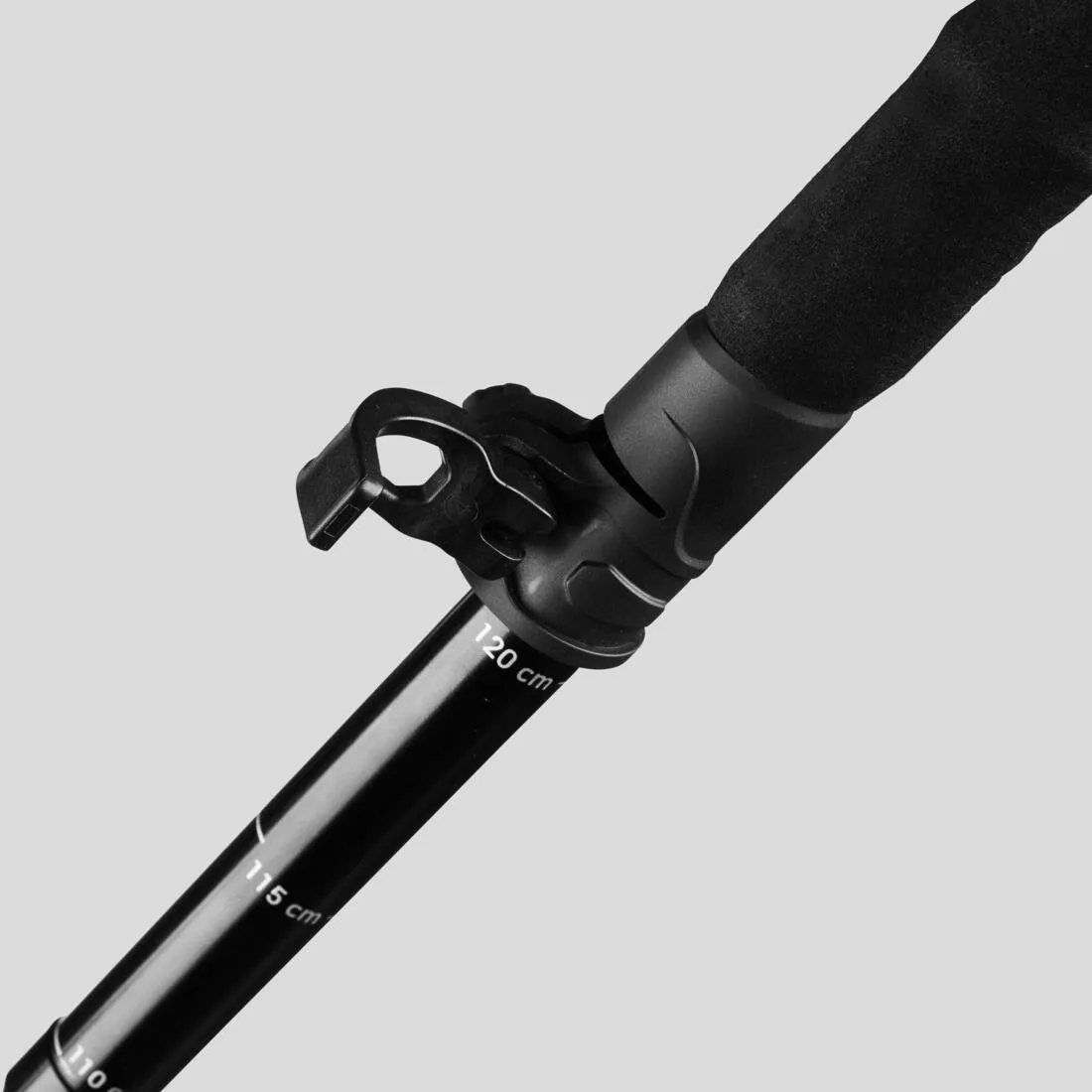 1 Ultra compact Trekking Pole - MT900 Black