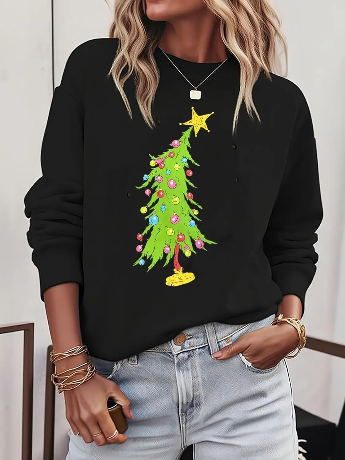 LLHXRUI Christmas Palm Tree Sweatshirt for Women Funny Hawaiian Beach Tropical Xmas Pullover Long Sleeve Christmas Shirt Top