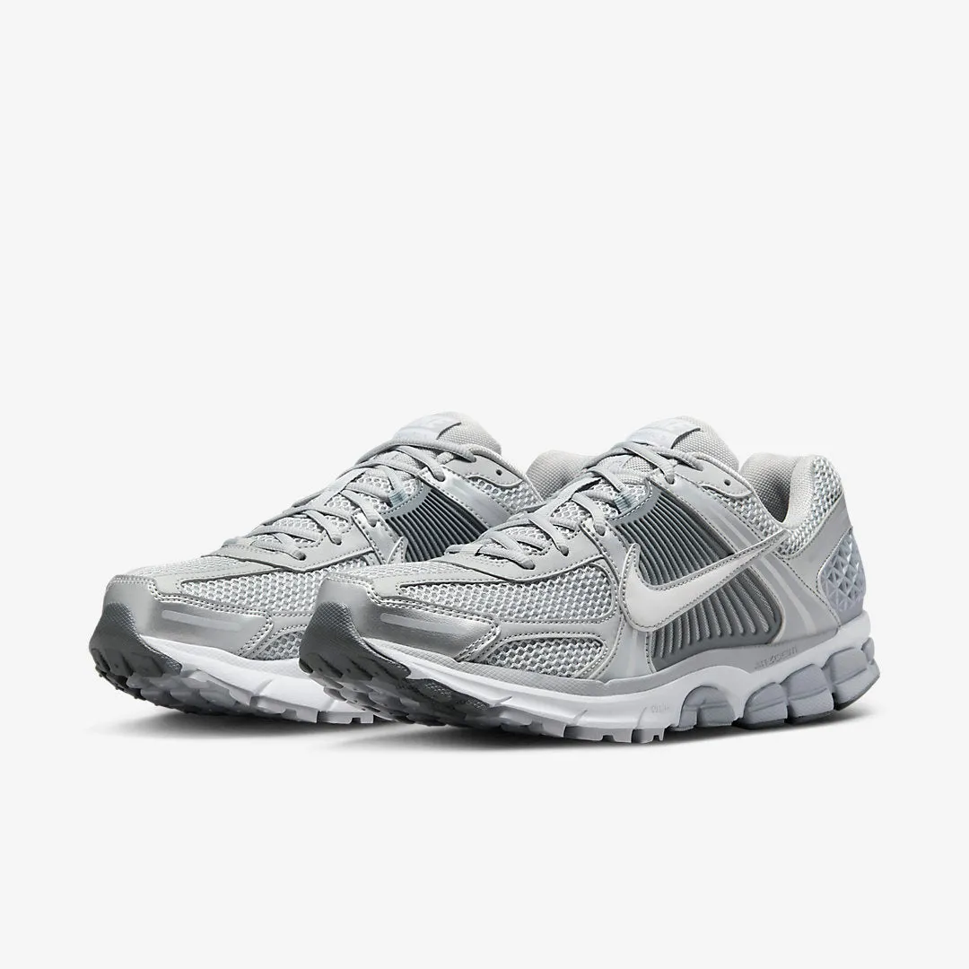 Men's Nike Zoom Vomero 5 - WOLF GREY/WHITE-METALLIC SILVER